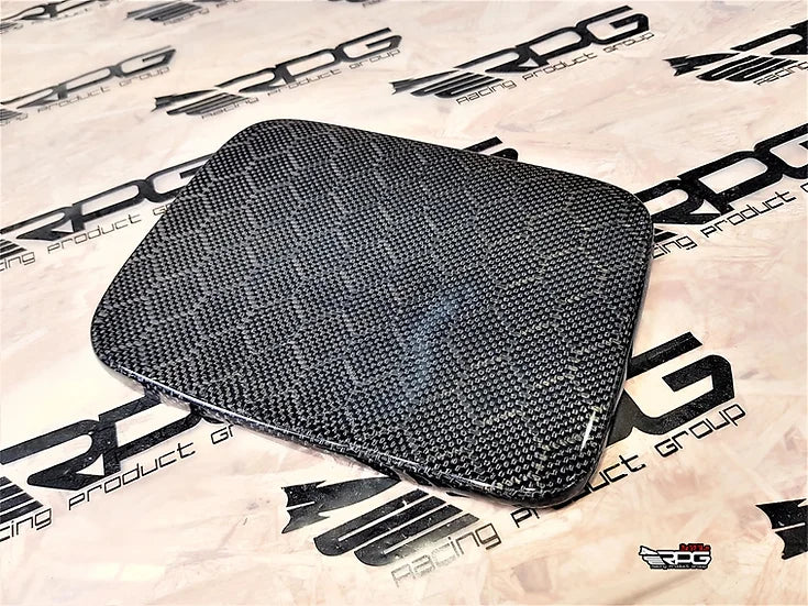 RPG Carbon GG Wagon Chassis - Carbon Fiber Fuel Door Cover